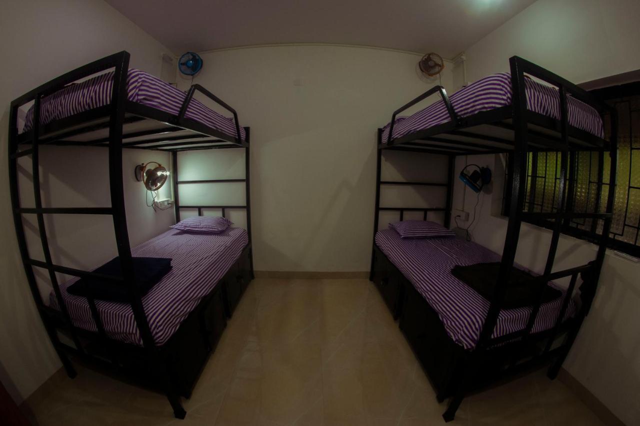 Bonds Hostel Candolim Exterior foto